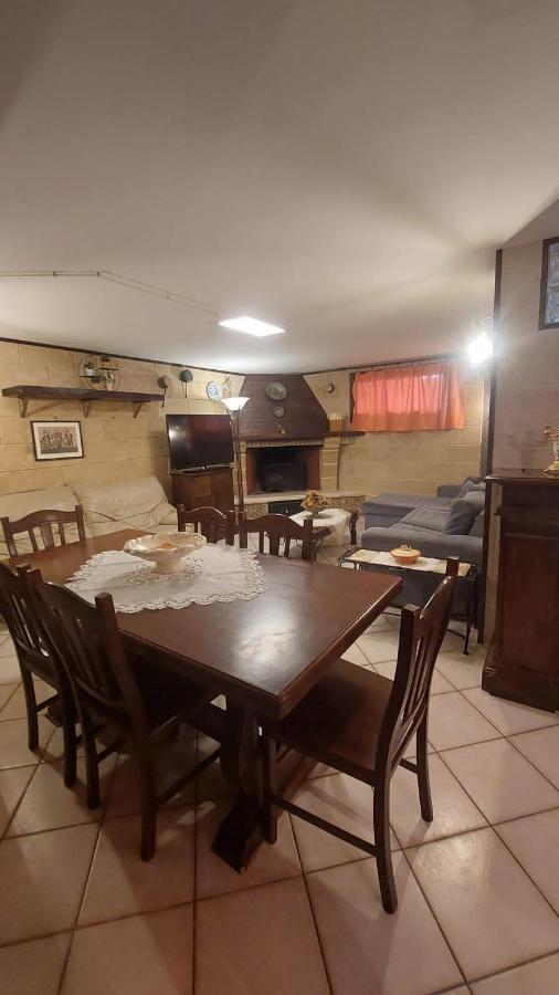 B&B Caravaggio San Donaci Exteriör bild
