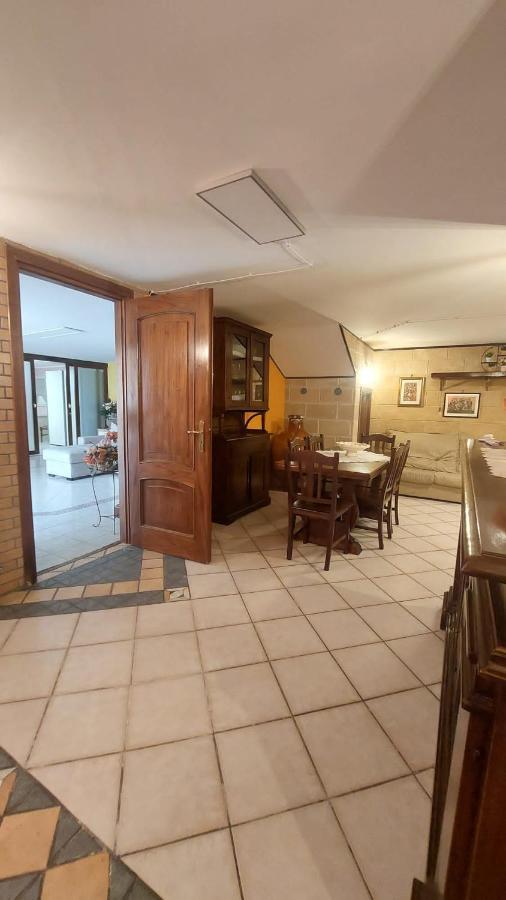 B&B Caravaggio San Donaci Exteriör bild