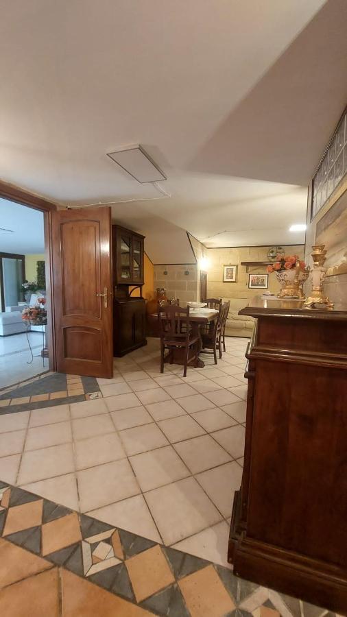 B&B Caravaggio San Donaci Exteriör bild